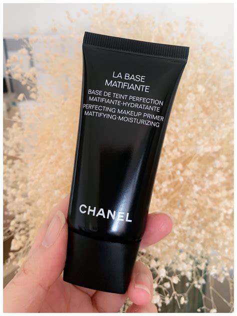 chanel matifiante primer